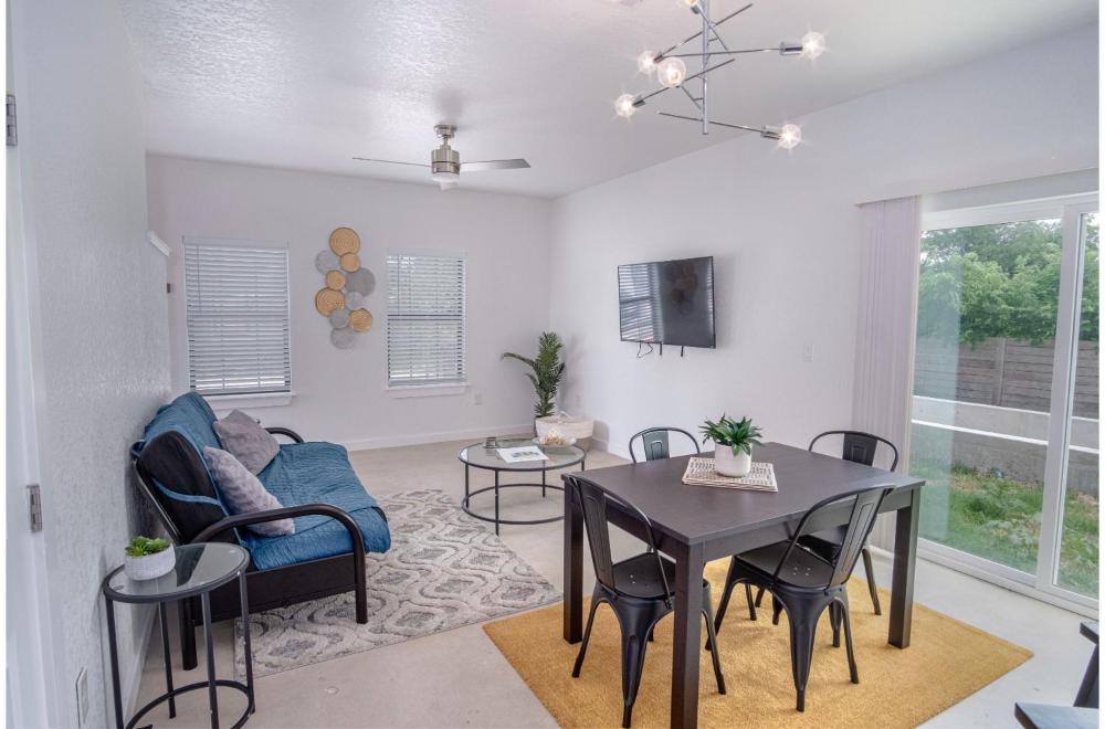 BRAND NEW 4 Stylish 3BR Near Exciting Downtown